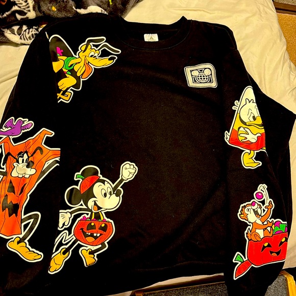 Disney Halloween Sweatshirt - Picture 1 of 7